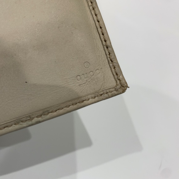 Gucci Beige Guccissima Chain Wallet Sku#85391 (Gently used, button loose) - Picture 8 of 15